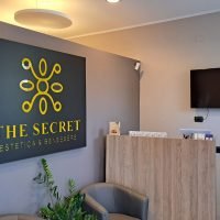 Thumbnail for the listing's main image